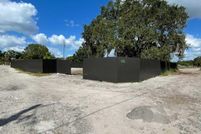 Lakefront Property for sale in Hillsborough County, Florida