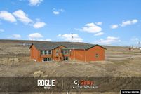 Lakefront Property for sale in Natrona County, Wyoming