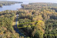 Homesite for sale in Pamlico County, North Carolina