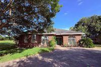 House for sale in Calhoun County, Texas