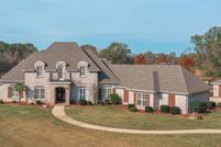 Waterfront Property for sale in Madison County, Mississippi