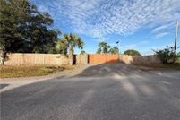 Homesite for sale in Hendry County, Florida