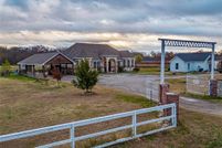 House for sale in Hunt County, Texas