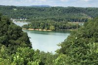 Homesite for sale in Pickett County, Tennessee