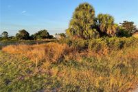 Homesite for sale in Lee County, Florida