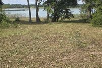 Lakefront Property for sale in Washington County, Florida