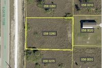 Homesite for sale in Lee County, Florida