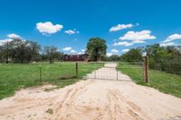 House for sale in Atascosa County, Texas