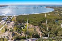 Lakefront Property for sale in Manatee County, Florida
