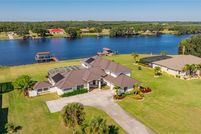Lakefront Property for sale in Hendry County, Florida