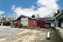 House for sale in Clay County, Illinois