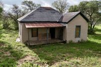 House for sale in Atascosa County, Texas