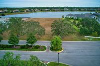 Lakefront Property for sale in Manatee County, Florida
