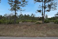 Homesite for sale in Lee County, Florida