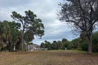 Land for sale in Charlotte County, Florida
