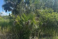 Homesite for sale in Sarasota County, Florida
