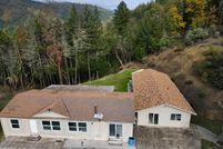 House for sale in Jackson County, Oregon