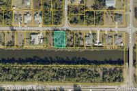 Lakefront Property for sale in Sarasota County, Florida