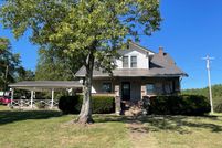 House for sale in Johnson County, Illinois