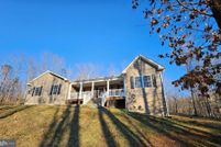 Lakefront Property for sale in Warren County, Virginia