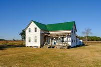 House for sale in Hyde County, North Carolina