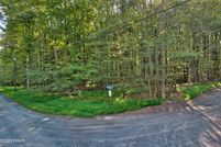 Homesite for sale in Pike County, Pennsylvania