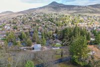 Land for sale in Jackson County, Oregon