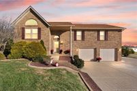 House for sale in Floyd County, Indiana