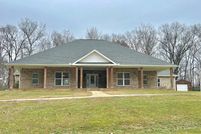 House for sale in Lowndes County, Mississippi