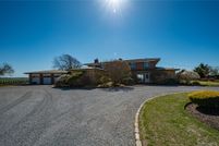 House for sale in Suffolk County, New York