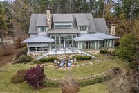 Lakefront Property for sale in Elmore County, Alabama