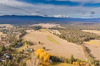Land for sale in Deschutes County, Oregon