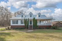 House for sale in Hale County, Alabama