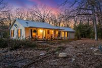 House for sale in Lamar County, Texas