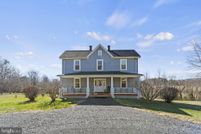 House for sale in Rappahannock County, Virginia