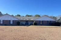 House for sale in Lee County, Mississippi