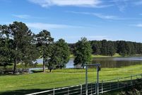 House for sale in Henderson County, Texas