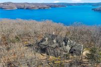 Lakefront Property for sale in Benton County, Arkansas