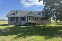 House for sale in Marion County, Illinois