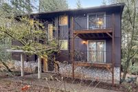 House for sale in Clackamas County, Oregon