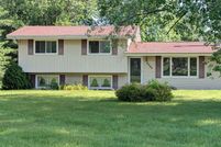 House for sale in Tazewell County, Illinois