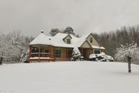 House for sale in Wayne County, Pennsylvania