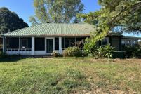 House for sale in Macon County, Tennessee