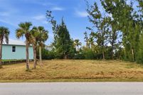 Land for sale in Charlotte County, Florida