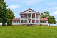 House for sale in Douglas County, Illinois