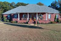 Land for sale in Henderson County, Tennessee