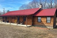 House for sale in Howard County, Arkansas
