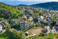 Land for sale in Los Angeles County, California