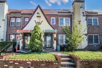 Land for sale in Queens County, New York