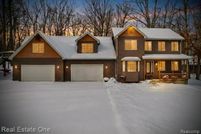 House for sale in Oakland County, Michigan